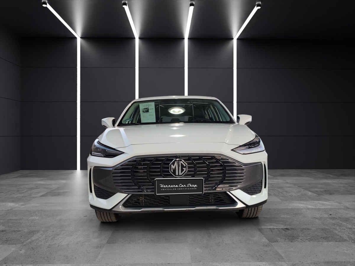 Imagen principal de MG ONE 2024